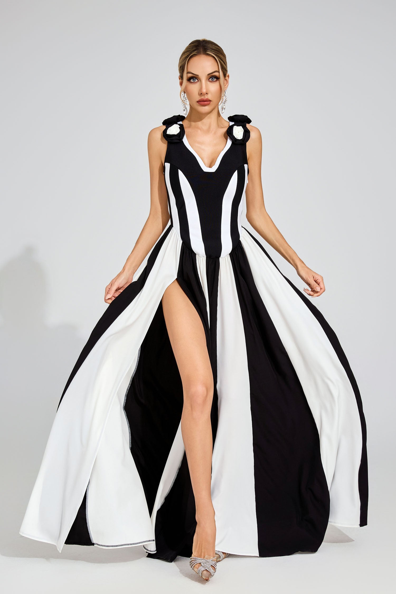 Kaeifa Black White Contrast Stripe 3D Rose A-Line Maxi Gown