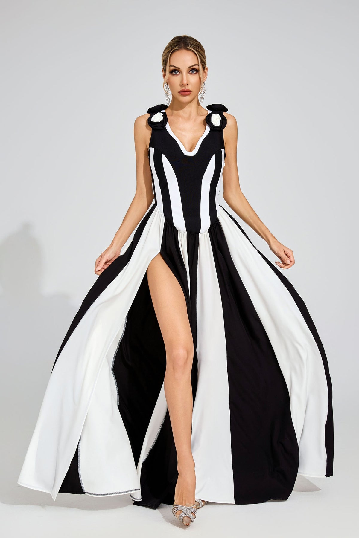 Kaeifa Black White Contrast Stripe 3D Rose A-Line Maxi Gown